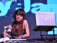 DJ MAYUMI