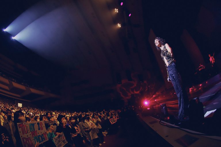 初ジャパン・ツアーの 横浜公演レポート到着!セットリストがプレイリストとなって公開! - コナン・グレイ