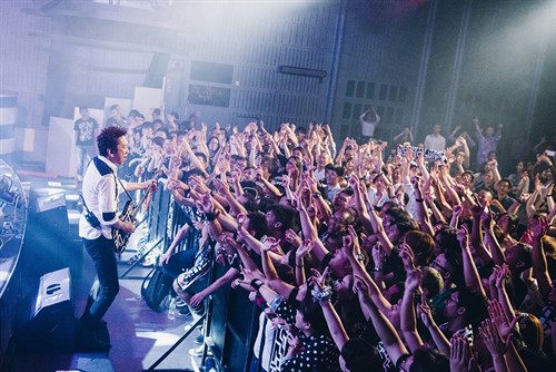 布袋寅泰0512台北1