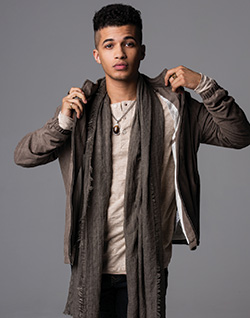 ジョーダン・フィッシャー