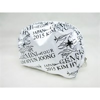 チャーム付ポーチホワイト（初回限定盤D）