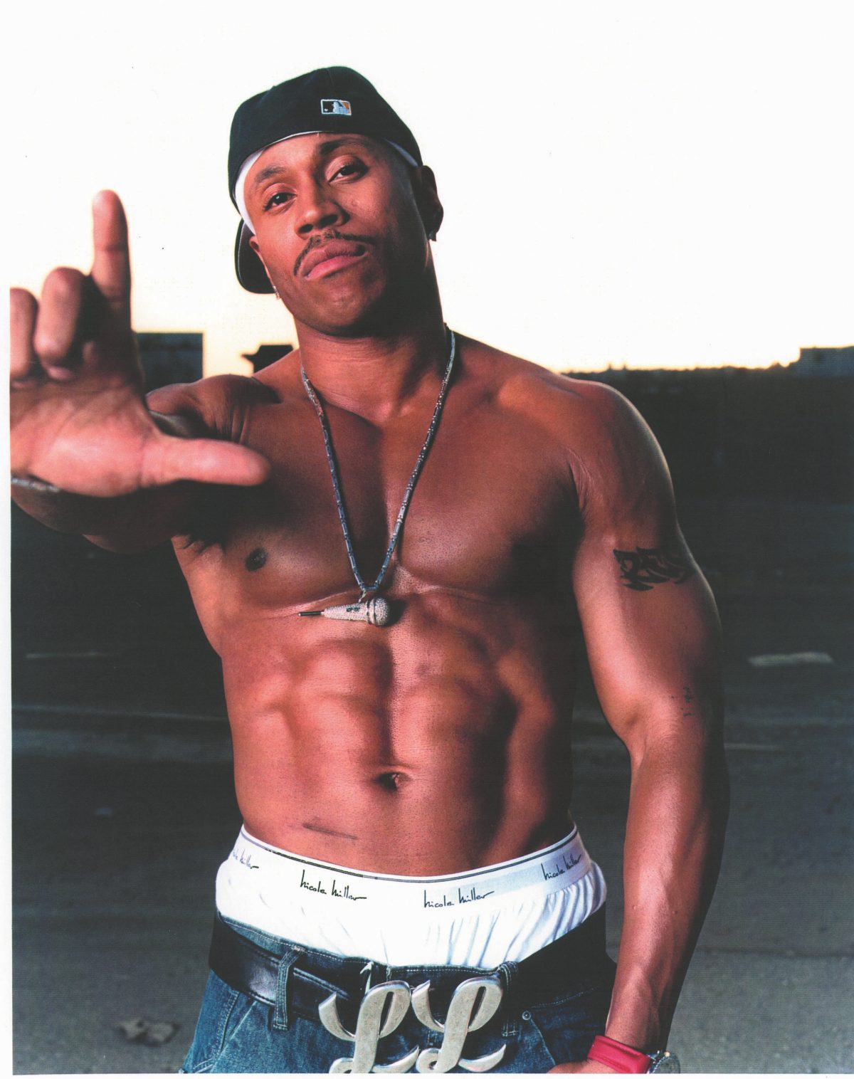 BIOGRAPHY LL COOL J ｜ エル・エル・クール・ジェイ UNIVERSAL MUSIC JAPAN