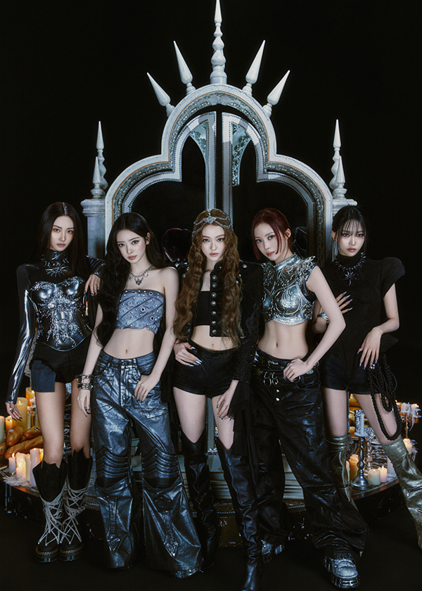 BIOGRAPHY - MEOVV - UNIVERSAL MUSIC JAPAN