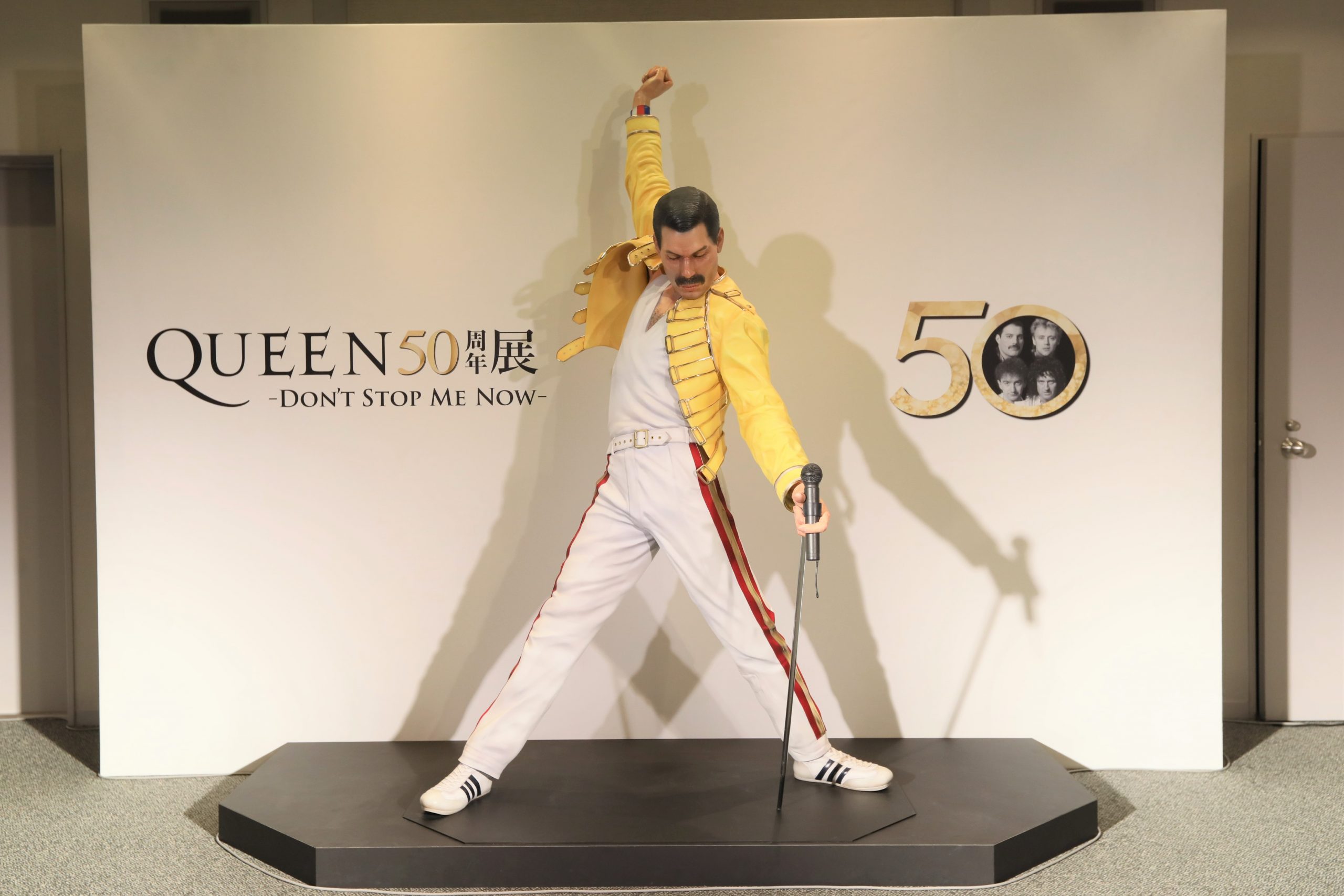 QUEEN50周年展、 巡回展最後の地名古屋にて、本日より開催！ - クイーン