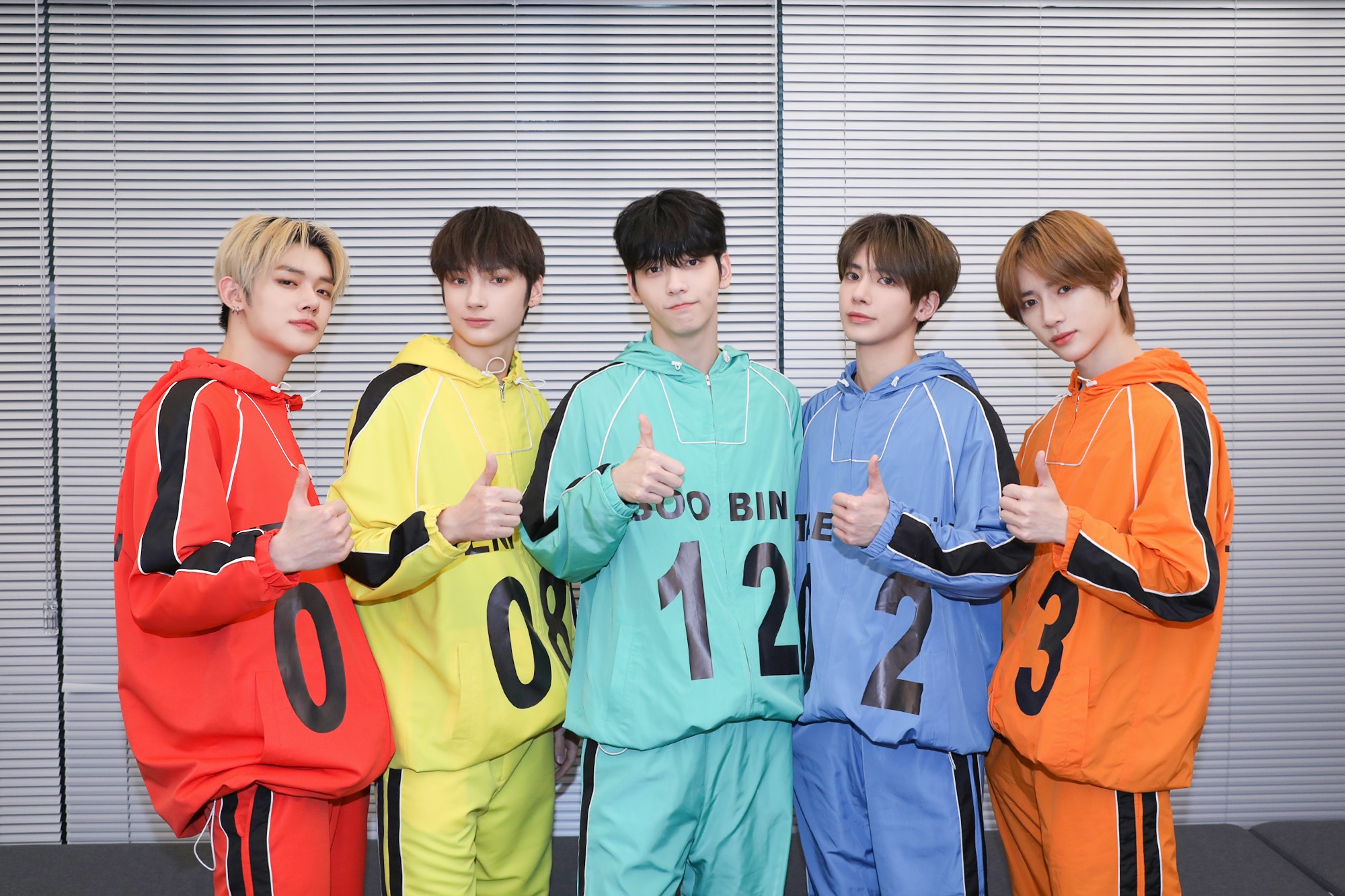 TOMORROW X TOGETHER、メタバースでファンイベント「PLAY X TOGETHER m*i様 txt スビンパネル
