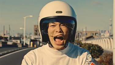 本日から地上波オンエアのhonda原付キャンペーンcmへ 新曲 スマートなんかなりたくない 書下ろし 3月22日よりユニバーサルミュージックから配信リリース決定 Universal Music Japan